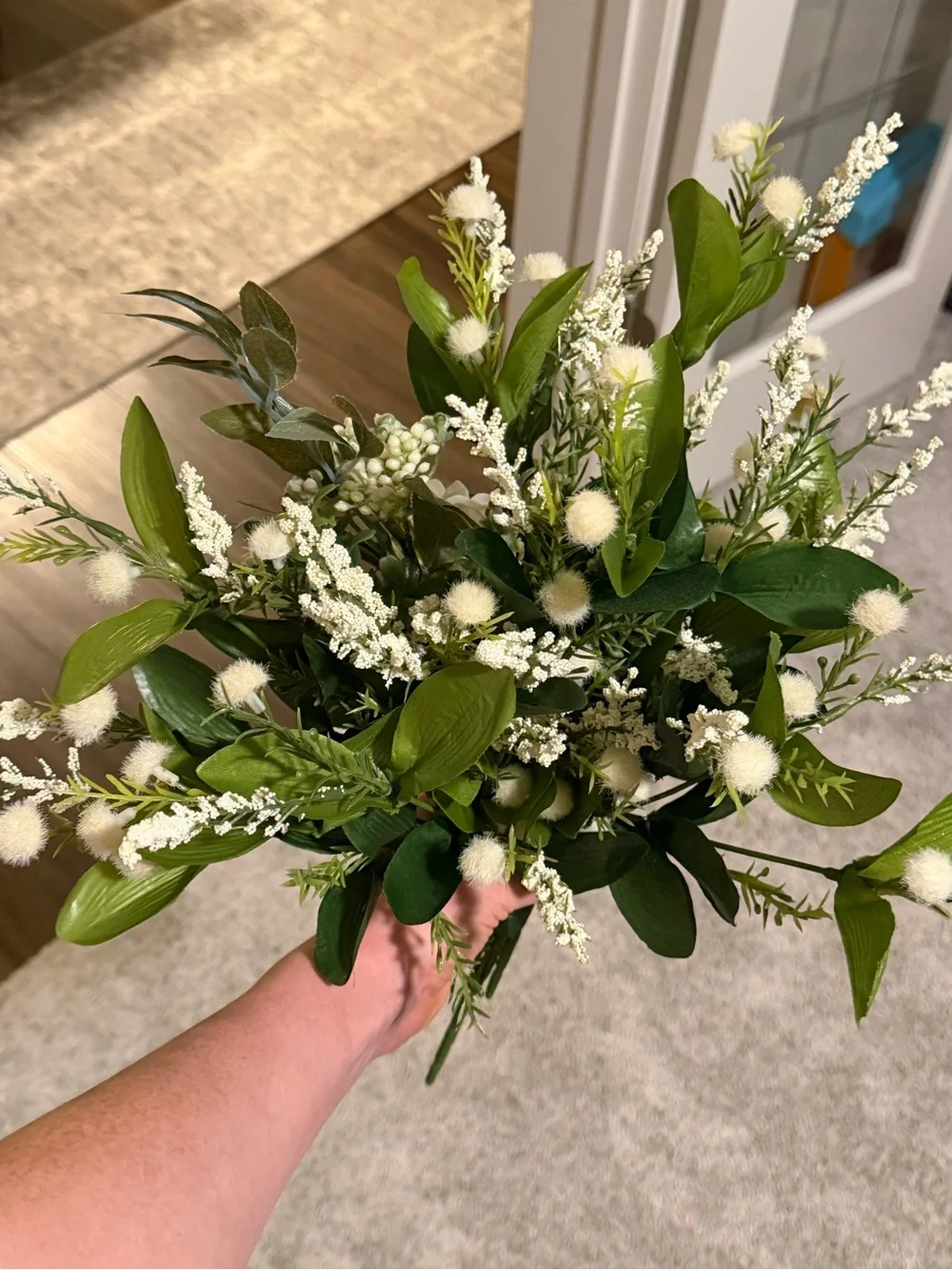 Artificial floral stems